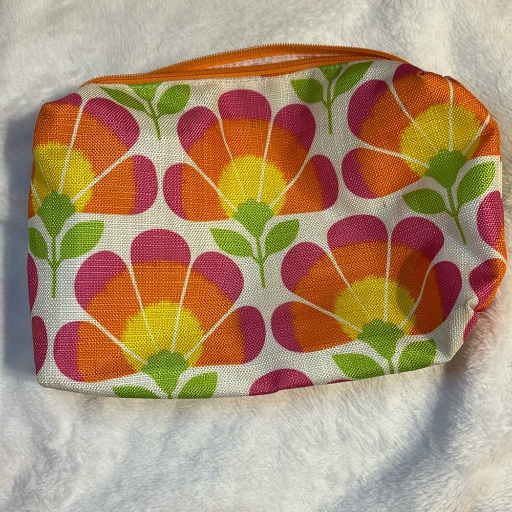 Makeup bag